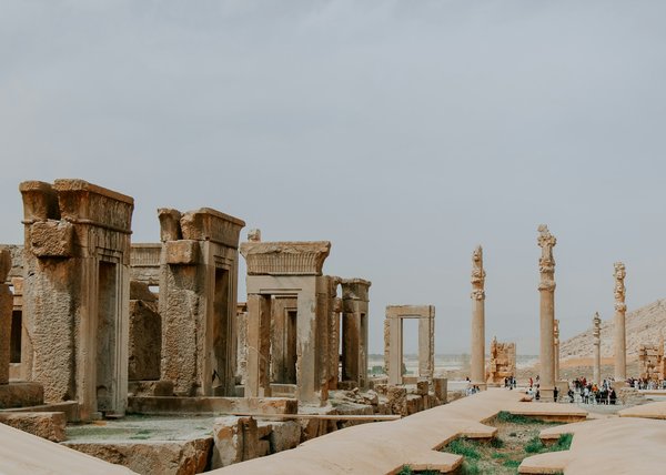 Comment organiser des vacances en Provence avec des ateliers de sculpture et des visites de musées?